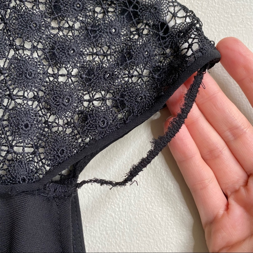Sandro Paris Black Lace Yoke Cap Sleeve Shift Dress Size 1 / Small - Picture 4 of 16